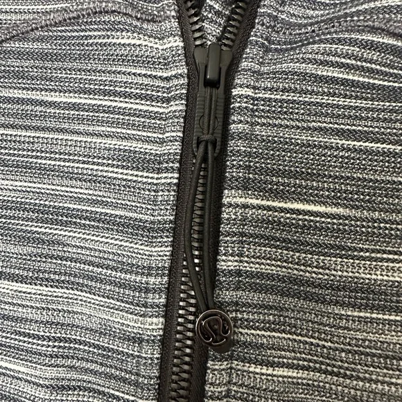 Lululemon Hooded Define Jacket *Nulu - Picture 8 of 9